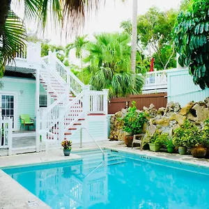 The Casablanca Cayo Hueso