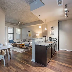 Express & West End - Univ Area By Ihg Hotel Nashville